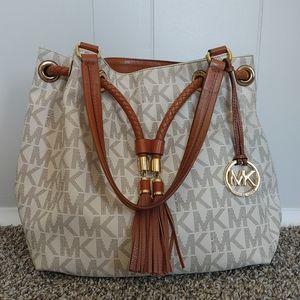 Mickel Kors large purse